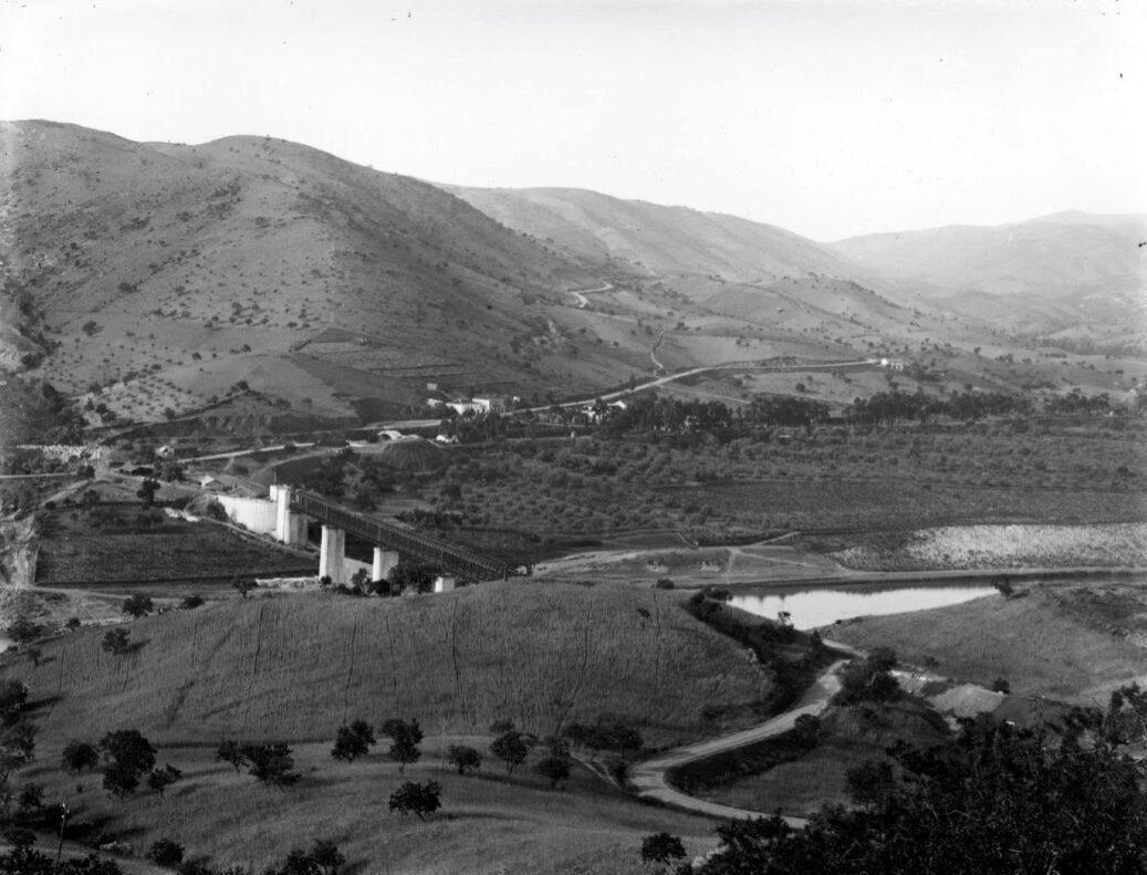 Pocinho (ponte) por Emílio Biel