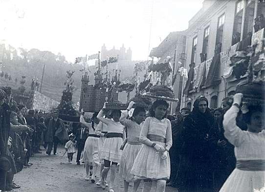 Festa das fogaceiras em Santa Maria da Feira